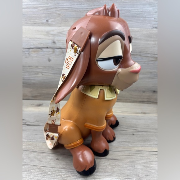 2023 Wish Valentino Popcorn Bucket with Wish lanyard. - Picture 3 of 11